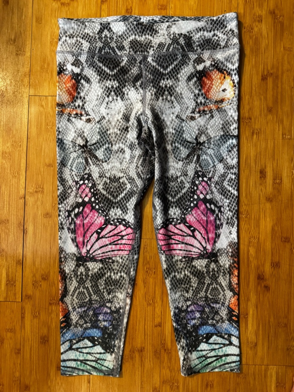 Evolution and Creation Gray Leggings with Pink Butterfly Accents